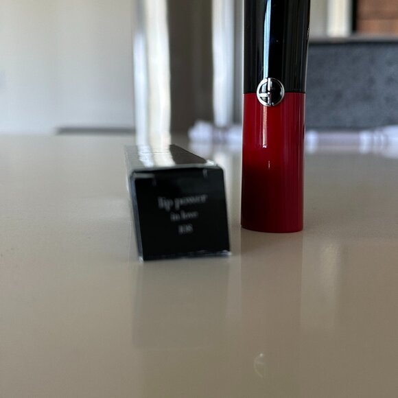 BN In Box Lip Power Longwear Satin Lipstick 8 Hour Wear Vivid Color Lipstick - Picture 6 of 7